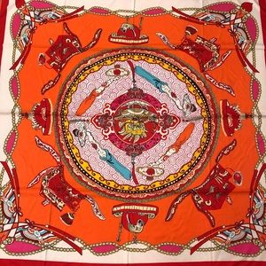 Crown Couronnes Silk Scarf Large Wrap Cover 50''